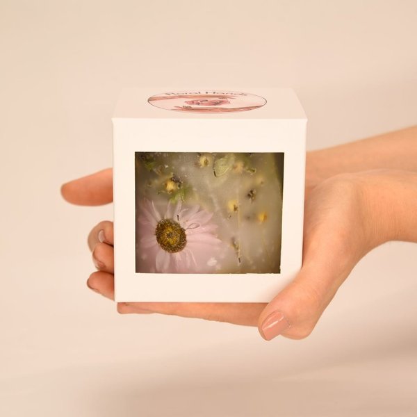 Blumen-Kerze "Botanik"  8x8 cm  -  Ботанічна свічка 8х8 см